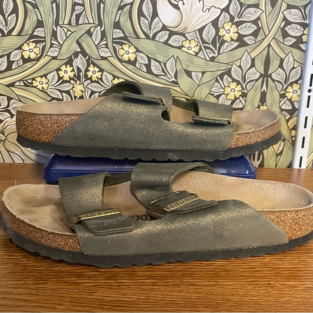 Birkenstock Arizona Sandals Size 9